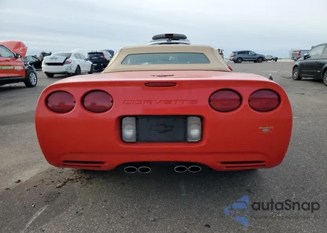 2001 Chevrolet Corvette z USA, uszkodzony, nr VIN 1G1YY32G215135517